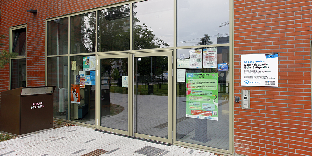 
			Bibliothèque Erdre-Batignolles : 3-E5854-ErdreBatignolles230823-015
